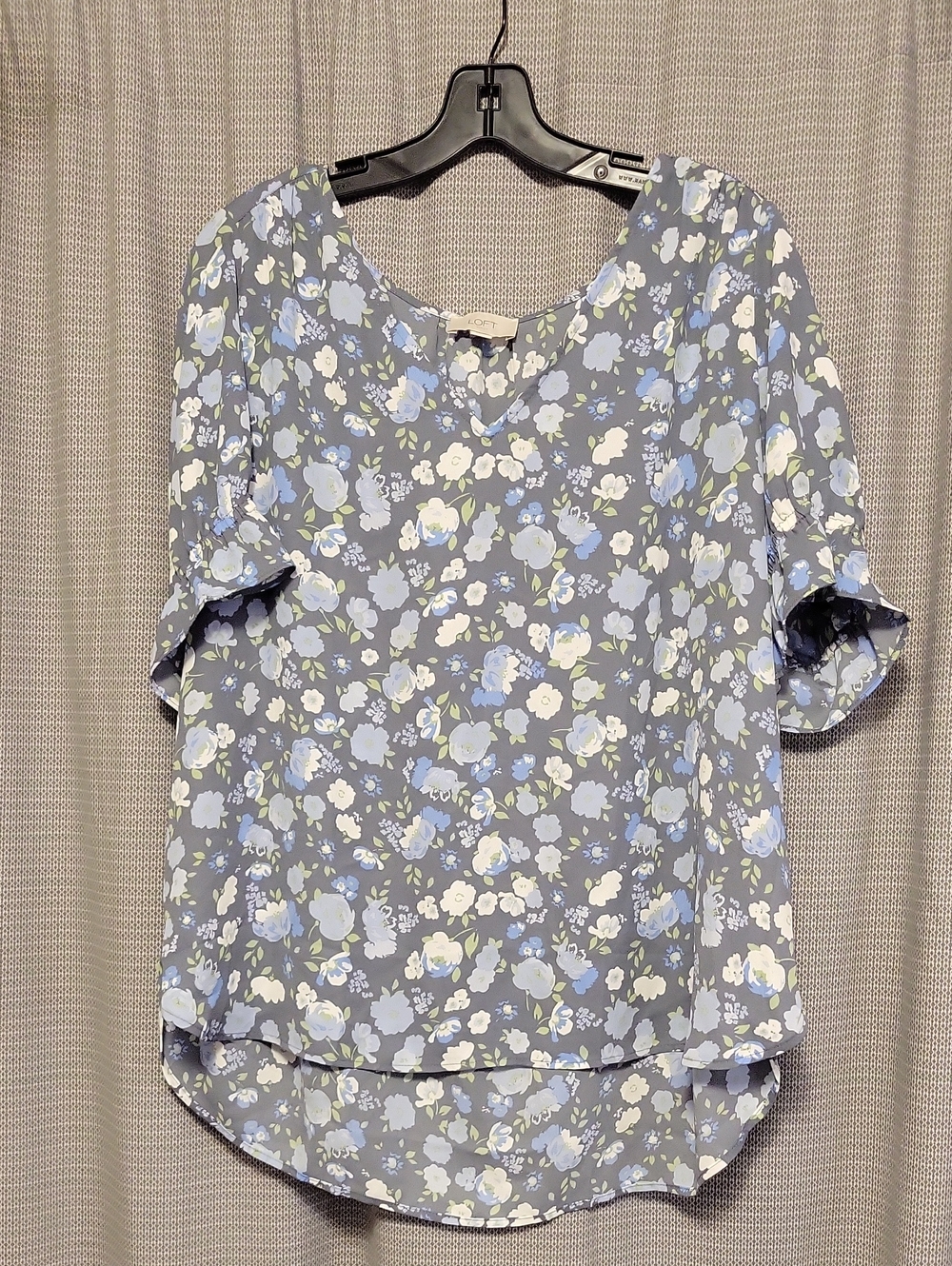 LOFT Blue and White Floral V-Neck Blouse